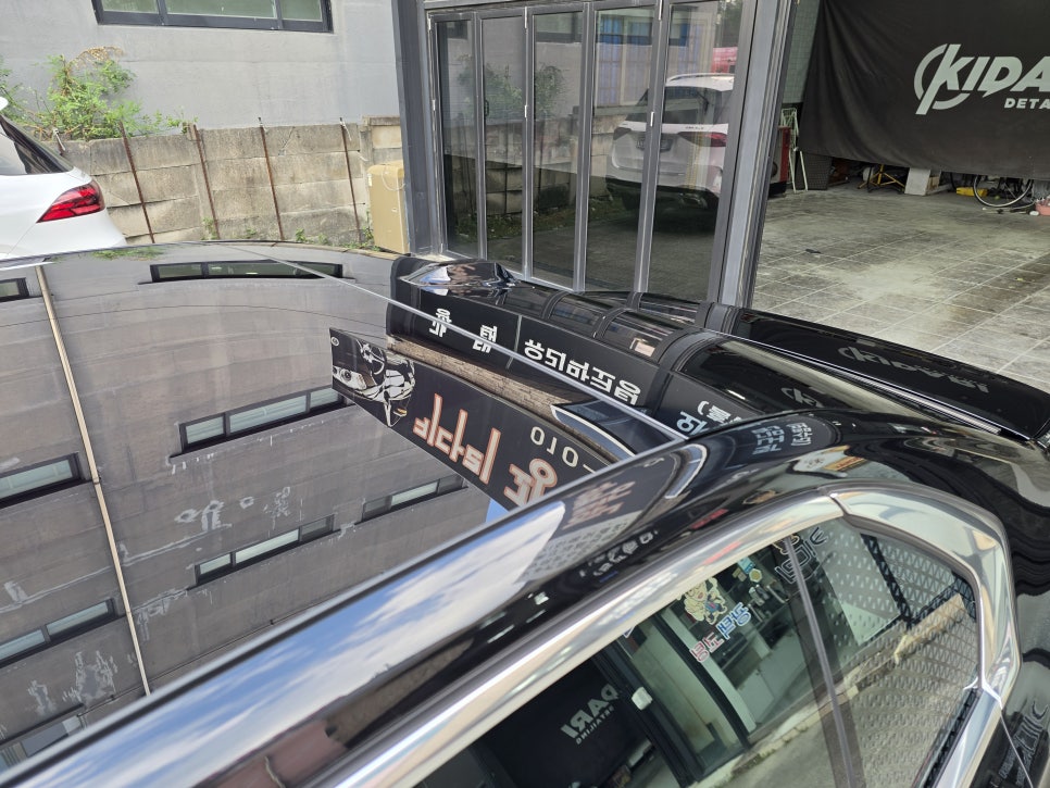 BMW 7시리즈 엠블럼 마무리 시공